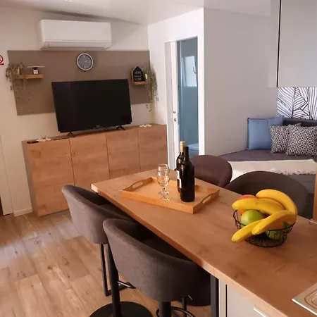 Apartman Mobile My Place Ii Biograd na Moru